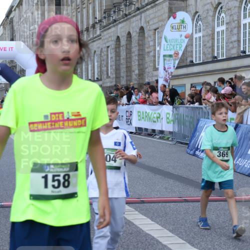 07.09.2025 - BARMER Alsterlauf Strokosch-Dieckow http://msf.ph/oto/8717207 07.09.2025 10:51:59 Ziel 153, 158, 178, 186, 192, 204, 227, 265, 288, 296, 306, 307, 311, 312, 315, 317, 342, 350, 369, 389, 406, 424, 439, 448, 455, 8085, 8460 meine-sportfotos.de
