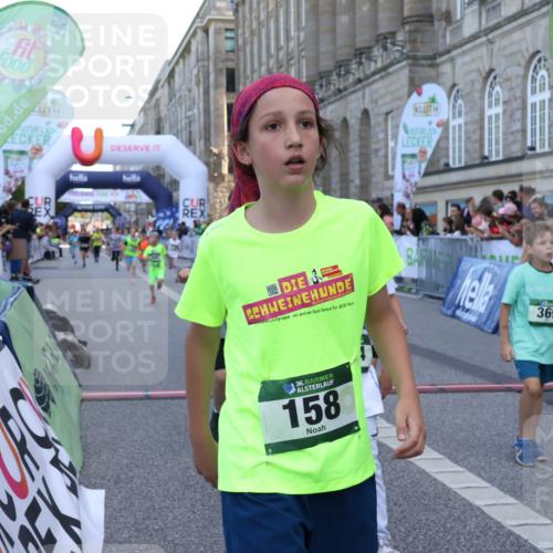07.09.2025 - BARMER Alsterlauf Strokosch-Dieckow http://msf.ph/oto/8717208 07.09.2025 10:51:59 Ziel 153, 158, 178, 186, 192, 204, 227, 265, 288, 296, 306, 307, 311, 312, 315, 317, 342, 350, 369, 389, 406, 424, 439, 448, 455, 8085, 8460 meine-sportfotos.de