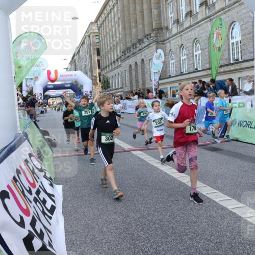07.09.2025 - BARMER Alsterlauf Strokosch-Dieckow http://msf.ph/oto/8717239 07.09.2025 10:52:13 Ziel 169, 179, 191, 202, 206, 207, 220, 238, 253, 257, 258, 274, 285, 297, 299, 346, 364, 367, 368, 393, 394, 403, 404, 8277 meine-sportfotos.de