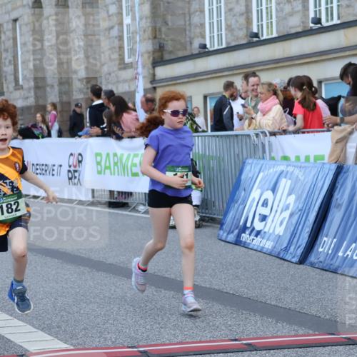 07.09.2025 - BARMER Alsterlauf Strokosch-Dieckow http://msf.ph/oto/8717314 07.09.2025 10:52:52 Ziel 161, 181, 182, 195, 200, 215, 255, 276, 282, 328, 357 meine-sportfotos.de