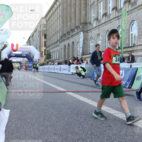 07.09.2025 - BARMER Alsterlauf Strokosch-Dieckow http://msf.ph/oto/8717436 07.09.2025 10:53:49 Ziel 183, 233, 249, 252, 294, 325, 361 meine-sportfotos.de