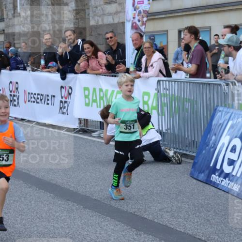07.09.2025 - BARMER Alsterlauf Strokosch-Dieckow http://msf.ph/oto/8717446 07.09.2025 10:54:07 Ziel 340, 351, 353, 4129 meine-sportfotos.de
