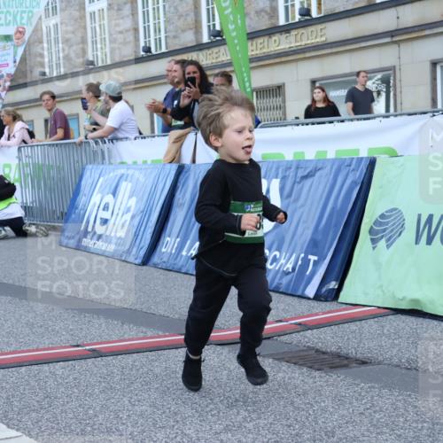 07.09.2025 - BARMER Alsterlauf Strokosch-Dieckow http://msf.ph/oto/8717468 07.09.2025 10:54:37 Ziel  meine-sportfotos.de