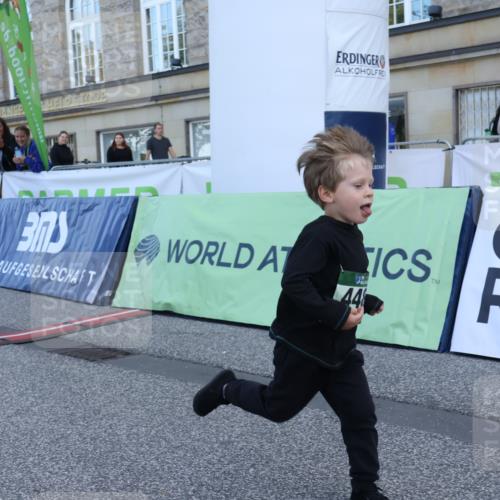 07.09.2025 - BARMER Alsterlauf Strokosch-Dieckow http://msf.ph/oto/8717470 07.09.2025 10:54:38 Ziel  meine-sportfotos.de