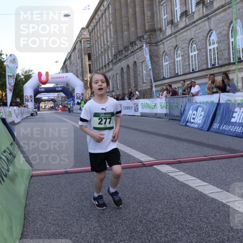 07.09.2025 - BARMER Alsterlauf Strokosch-Dieckow http://msf.ph/oto/8717490 07.09.2025 10:55:13 Ziel 277 meine-sportfotos.de