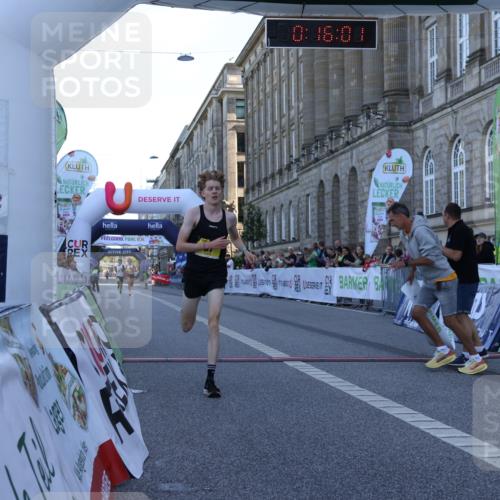 07.09.2025 - BARMER Alsterlauf Strokosch-Dieckow http://msf.ph/oto/8717510 07.09.2025 11:15:59 Ziel  meine-sportfotos.de