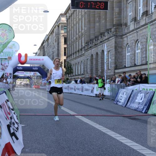 07.09.2025 - BARMER Alsterlauf Strokosch-Dieckow http://msf.ph/oto/8717564 07.09.2025 11:17:26 Ziel  meine-sportfotos.de
