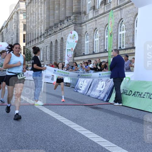 07.09.2025 - BARMER Alsterlauf Strokosch-Dieckow http://msf.ph/oto/8717587 07.09.2025 11:48:56 Ziel  meine-sportfotos.de
