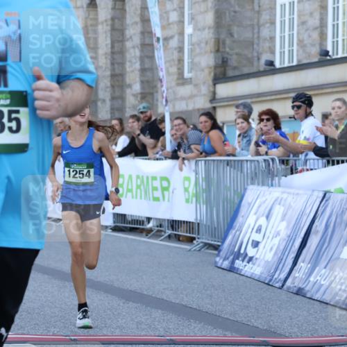 07.09.2025 - BARMER Alsterlauf Strokosch-Dieckow http://msf.ph/oto/8717598 07.09.2025 11:50:18 Ziel  meine-sportfotos.de