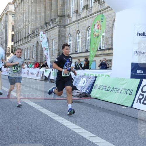 07.09.2025 - BARMER Alsterlauf Strokosch-Dieckow http://msf.ph/oto/8717642 07.09.2025 11:54:08 Ziel  meine-sportfotos.de