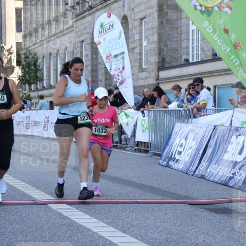 07.09.2025 - BARMER Alsterlauf Strokosch-Dieckow http://msf.ph/oto/8717673 07.09.2025 11:55:14 Ziel  meine-sportfotos.de