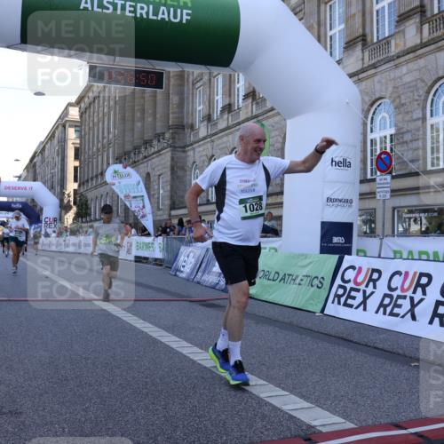 07.09.2025 - BARMER Alsterlauf Strokosch-Dieckow http://msf.ph/oto/8717719 07.09.2025 11:56:47 Ziel  meine-sportfotos.de