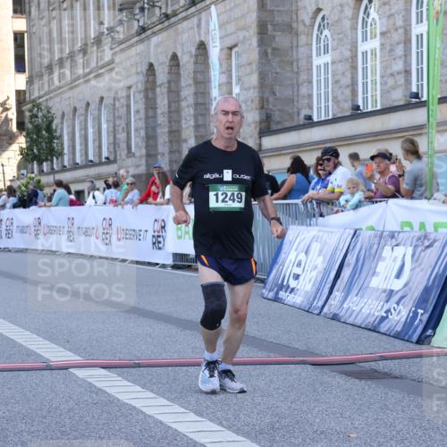 07.09.2025 - BARMER Alsterlauf Strokosch-Dieckow http://msf.ph/oto/8717754 07.09.2025 11:57:53 Ziel  meine-sportfotos.de