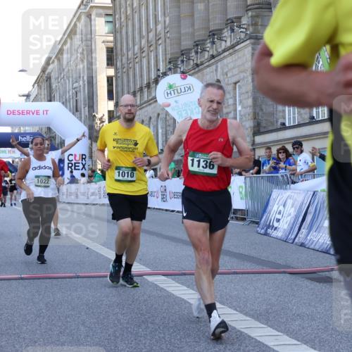 07.09.2025 - BARMER Alsterlauf Strokosch-Dieckow http://msf.ph/oto/8717821 07.09.2025 11:59:17 Ziel  meine-sportfotos.de