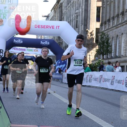 07.09.2025 - BARMER Alsterlauf Strokosch-Dieckow http://msf.ph/oto/8717848 07.09.2025 11:59:37 Ziel  meine-sportfotos.de