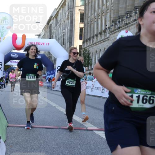 07.09.2025 - BARMER Alsterlauf Strokosch-Dieckow http://msf.ph/oto/8717859 07.09.2025 11:59:43 Ziel  meine-sportfotos.de