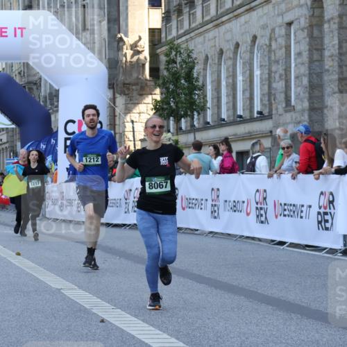 07.09.2025 - BARMER Alsterlauf Strokosch-Dieckow http://msf.ph/oto/8717903 07.09.2025 12:00:32 Ziel  meine-sportfotos.de