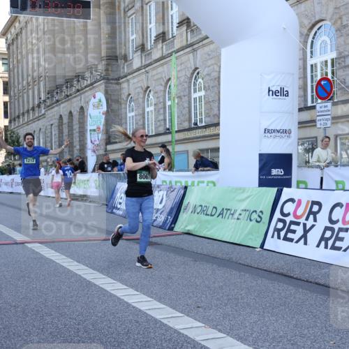 07.09.2025 - BARMER Alsterlauf Strokosch-Dieckow http://msf.ph/oto/8717908 07.09.2025 12:00:34 Ziel  meine-sportfotos.de