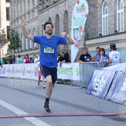 07.09.2025 - BARMER Alsterlauf Strokosch-Dieckow http://msf.ph/oto/8717909 07.09.2025 12:00:35 Ziel  meine-sportfotos.de