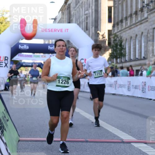 07.09.2025 - BARMER Alsterlauf Strokosch-Dieckow http://msf.ph/oto/8717947 07.09.2025 12:00:59 Ziel  meine-sportfotos.de