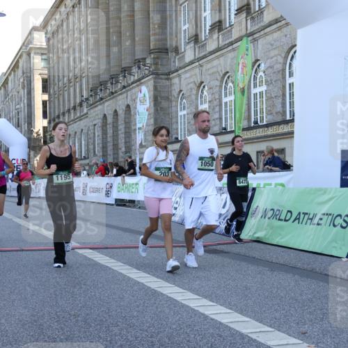 07.09.2025 - BARMER Alsterlauf Strokosch-Dieckow http://msf.ph/oto/8718017 07.09.2025 12:01:50 Ziel  meine-sportfotos.de