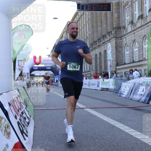 07.09.2025 - BARMER Alsterlauf Strokosch-Dieckow http://msf.ph/oto/8718053 07.09.2025 12:02:17 Ziel  meine-sportfotos.de