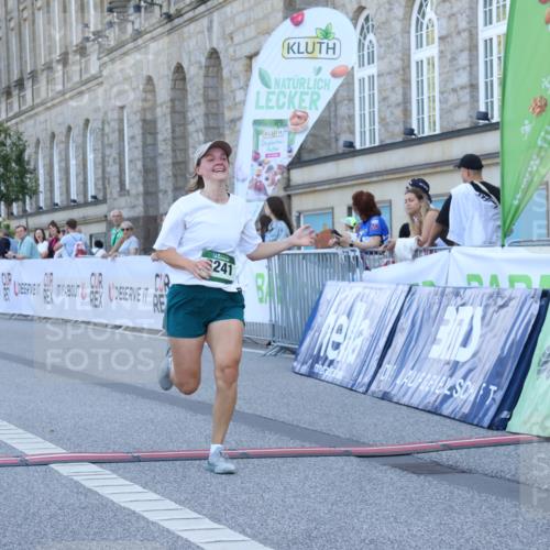 07.09.2025 - BARMER Alsterlauf Strokosch-Dieckow http://msf.ph/oto/8718106 07.09.2025 12:02:49 Ziel  meine-sportfotos.de