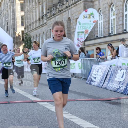 07.09.2025 - BARMER Alsterlauf Strokosch-Dieckow http://msf.ph/oto/8718122 07.09.2025 12:03:01 Ziel  meine-sportfotos.de
