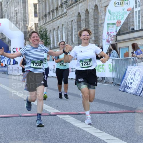 07.09.2025 - BARMER Alsterlauf Strokosch-Dieckow http://msf.ph/oto/8718124 07.09.2025 12:03:02 Ziel  meine-sportfotos.de
