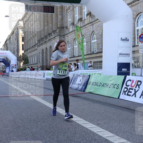 07.09.2025 - BARMER Alsterlauf Strokosch-Dieckow http://msf.ph/oto/8718201 07.09.2025 12:04:05 Ziel  meine-sportfotos.de