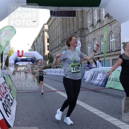 07.09.2025 - BARMER Alsterlauf Strokosch-Dieckow http://msf.ph/oto/8718270 07.09.2025 12:05:07 Ziel  meine-sportfotos.de