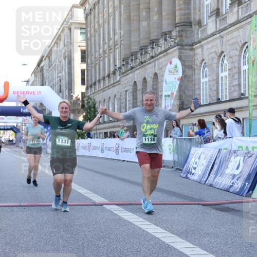 07.09.2025 - BARMER Alsterlauf Strokosch-Dieckow http://msf.ph/oto/8718278 07.09.2025 12:05:10 Ziel  meine-sportfotos.de