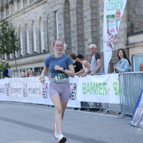 07.09.2025 - BARMER Alsterlauf Strokosch-Dieckow http://msf.ph/oto/8718289 07.09.2025 12:05:20 Ziel  meine-sportfotos.de