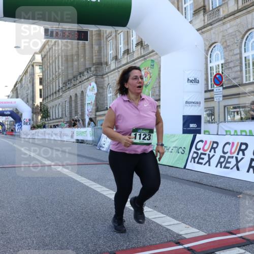 07.09.2025 - BARMER Alsterlauf Strokosch-Dieckow http://msf.ph/oto/8718303 07.09.2025 12:05:28 Ziel  meine-sportfotos.de