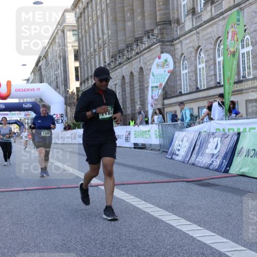 07.09.2025 - BARMER Alsterlauf Strokosch-Dieckow http://msf.ph/oto/8718309 07.09.2025 12:05:48 Ziel  meine-sportfotos.de