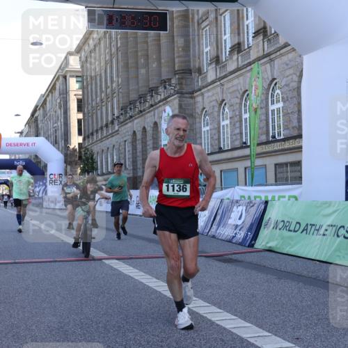 07.09.2025 - BARMER Alsterlauf Strokosch-Dieckow http://msf.ph/oto/8718346 07.09.2025 12:06:26 Ziel  meine-sportfotos.de