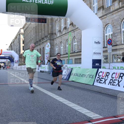 07.09.2025 - BARMER Alsterlauf Strokosch-Dieckow http://msf.ph/oto/8718353 07.09.2025 12:06:30 Ziel  meine-sportfotos.de