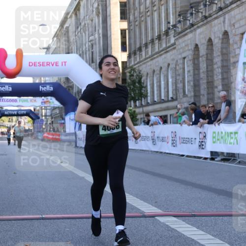 07.09.2025 - BARMER Alsterlauf Strokosch-Dieckow http://msf.ph/oto/8718474 07.09.2025 12:10:11 Ziel  meine-sportfotos.de