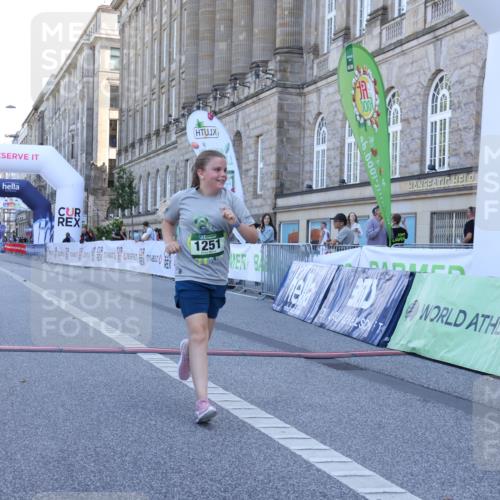 07.09.2025 - BARMER Alsterlauf Strokosch-Dieckow http://msf.ph/oto/8718509 07.09.2025 12:10:48 Ziel  meine-sportfotos.de