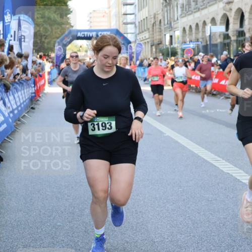 07.09.2025 - BARMER Alsterlauf Strokosch-Dieckow http://msf.ph/oto/8718512 07.09.2025 10:05:09 Ziel 2018, 2102, 2163, 2481, 3114, 3532, 3801, 3930, 4092, 4174, 4371, 4400, 4775, 4783, 4862, 5207, 5229, 5346, 5473, 5588, 5627, 5670, 5937, 6148, 6213, 6241, 6245, 8056, 8286, 8346, 8384, 8453, 8467 meine-sportfotos.de