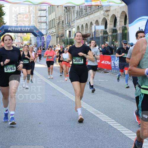 07.09.2025 - BARMER Alsterlauf Strokosch-Dieckow http://msf.ph/oto/8718532 07.09.2025 10:05:07 Ziel 2018, 2030, 2163, 2359, 2481, 2753, 2768, 3114, 3532, 3801, 3930, 4035, 4174, 4400, 4775, 4783, 4862, 5207, 5346, 5473, 5588, 5627, 5670, 5937, 6213, 6241, 8056, 8286, 8346, 8384, 8453, 8467 meine-sportfotos.de