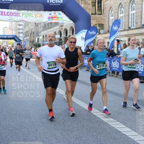 07.09.2025 - BARMER Alsterlauf Strokosch-Dieckow http://msf.ph/oto/8718545 07.09.2025 10:04:58 Ziel 2018, 2030, 2359, 2504, 2753, 2768, 2884, 3187, 3527, 3594, 3671, 3801, 4035, 4174, 4440, 4642, 4775, 4817, 4923, 4932, 5137, 5207, 5299, 5346, 5408, 5670, 5719, 5937, 6022, 6213, 8056, 8346, 8453, 8467 meine-sportfotos.de