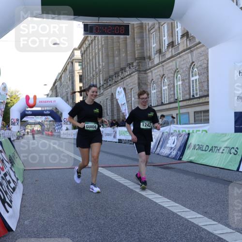 07.09.2025 - BARMER Alsterlauf Strokosch-Dieckow http://msf.ph/oto/8718570 07.09.2025 12:12:05 Ziel  meine-sportfotos.de