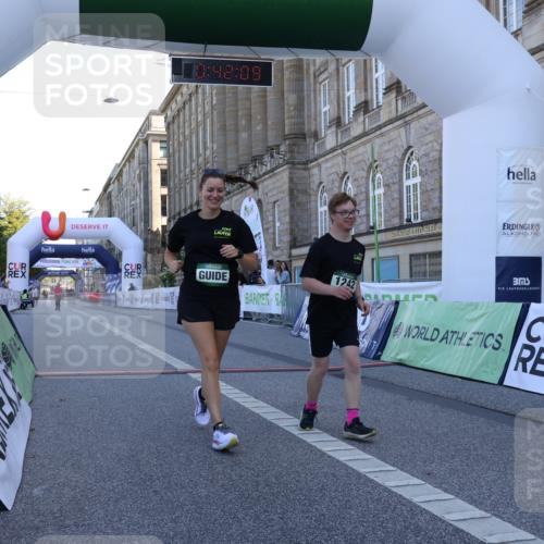 07.09.2025 - BARMER Alsterlauf Strokosch-Dieckow http://msf.ph/oto/8718572 07.09.2025 12:12:05 Ziel  meine-sportfotos.de