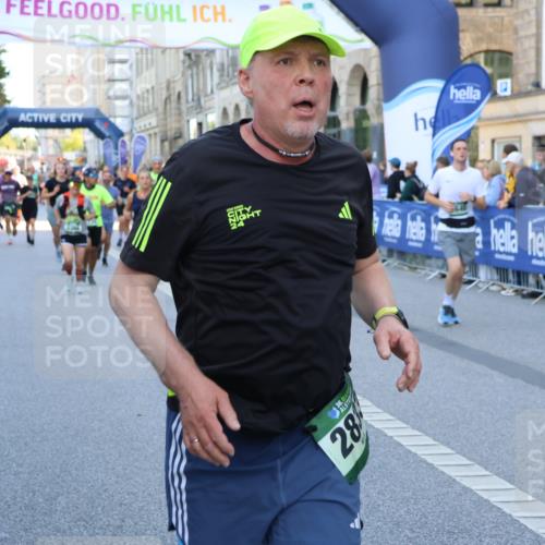 07.09.2025 - BARMER Alsterlauf Strokosch-Dieckow http://msf.ph/oto/8718663 07.09.2025 10:04:42 Ziel 2120, 2682, 2975, 3187, 3507, 3527, 3594, 3624, 3671, 3815, 3822, 3870, 4440, 4513, 4517, 4717, 4817, 4932, 5137, 5407, 5559, 5577, 5578, 5815, 5855, 5998, 6019, 6022, 6117, 8444, 8457 meine-sportfotos.de