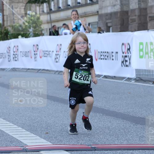 07.09.2025 - BARMER Alsterlauf Strokosch-Dieckow http://msf.ph/oto/8718683 07.09.2025 12:19:58 Ziel  meine-sportfotos.de