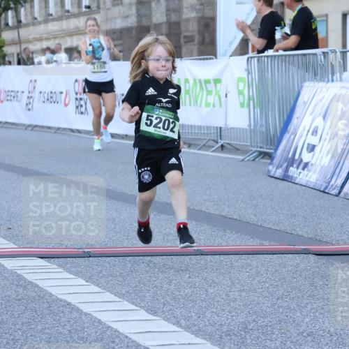 07.09.2025 - BARMER Alsterlauf Strokosch-Dieckow http://msf.ph/oto/8718684 07.09.2025 12:19:59 Ziel  meine-sportfotos.de