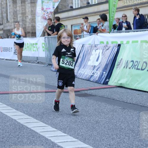 07.09.2025 - BARMER Alsterlauf Strokosch-Dieckow http://msf.ph/oto/8718688 07.09.2025 12:20:00 Ziel  meine-sportfotos.de