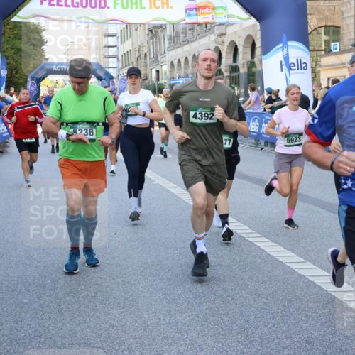 07.09.2025 - BARMER Alsterlauf Strokosch-Dieckow http://msf.ph/oto/8718707 07.09.2025 10:04:29 Ziel 2021, 2120, 2169, 2280, 2436, 2515, 2551, 2643, 2945, 2975, 3245, 3507, 3624, 3815, 3850, 3938, 3954, 4251, 4513, 4648, 4666, 4733, 4929, 5379, 5559, 5577, 5578, 5815, 5998, 6019, 6214, 6259, 6265, 6336, 8027, 8206, 8243, 8444 meine-sportfotos.de