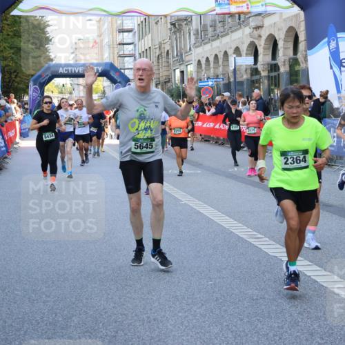 07.09.2025 - BARMER Alsterlauf Strokosch-Dieckow http://msf.ph/oto/8718726 07.09.2025 10:04:18 Ziel 2065, 2113, 2139, 2169, 2280, 2333, 2366, 2436, 2515, 2551, 2600, 2643, 2831, 2945, 2981, 3172, 3173, 3245, 3261, 3685, 3913, 3938, 3954, 3960, 4073, 4251, 4347, 4372, 4666, 4697, 4728, 4730, 4733, 4910, 5379, 5521, 5612, 5640, 5683, 5684, 5844, 6214, 6259, 6265, 6336, 8019, 8027, 8243, 8288 meine-sportfotos.de